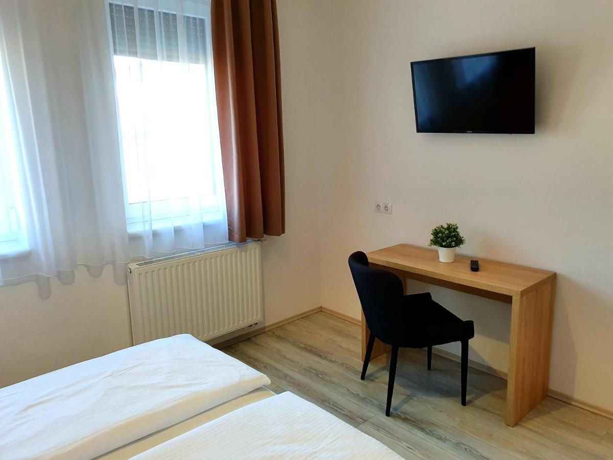 Maya Apartment Sárvár Eksteriør billede
